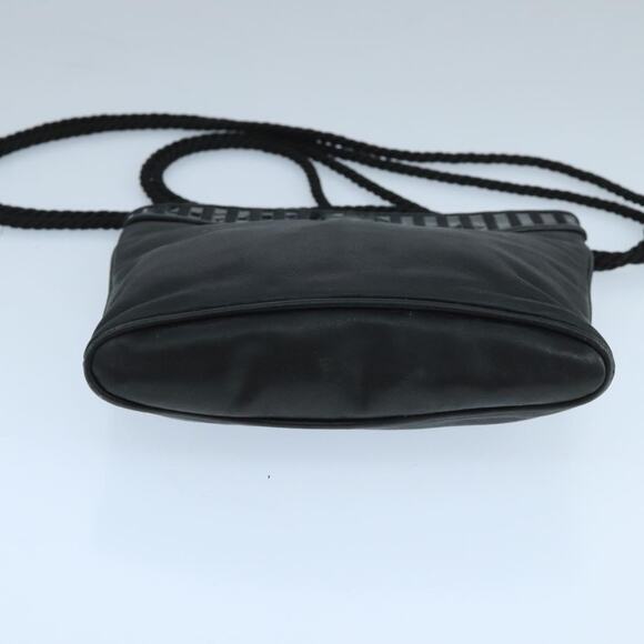FENDI Shoulder Bag Leather Black - Picture 9 of 12